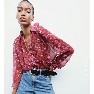 ❌❌SOLD❌❌NWT flowy printed multicolor shirt